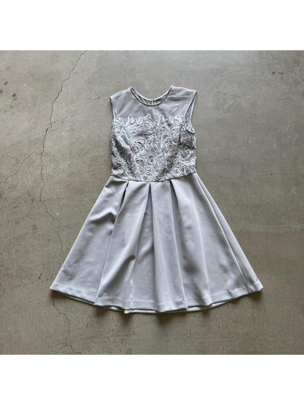 SD Collection / Pleated A-Line Dress / Silver Gray